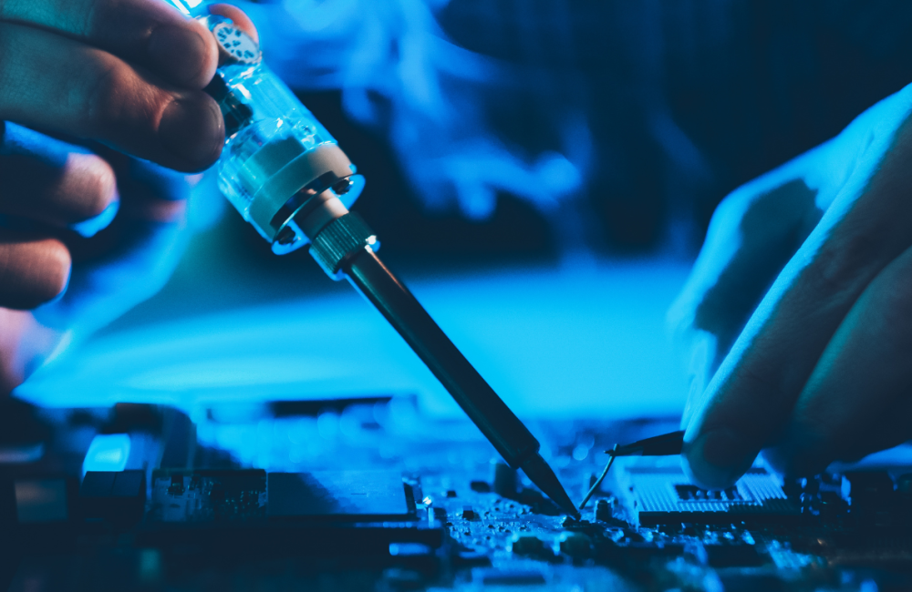 Proceso calidad y corrección a hardware